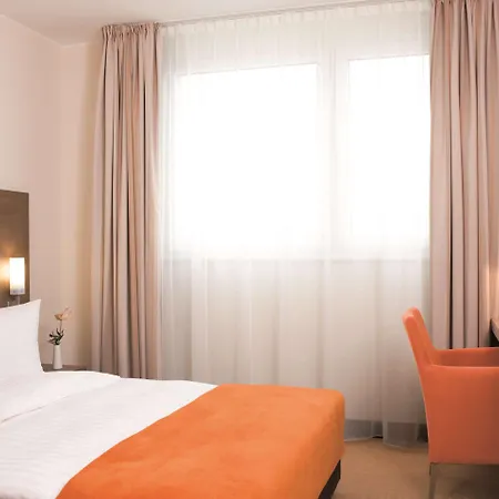 Hotel Intercityhotel 4*